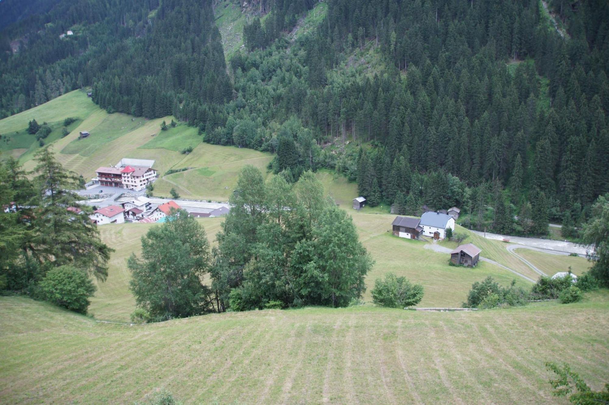 Apart Garni Dorfblick Hotel Kappl  Eksteriør billede